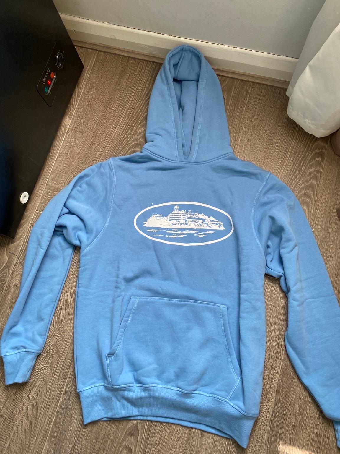 Corteiz Baby Blue Alcatraz Hoodie in SW11 Wandsworth für 90 00 zum