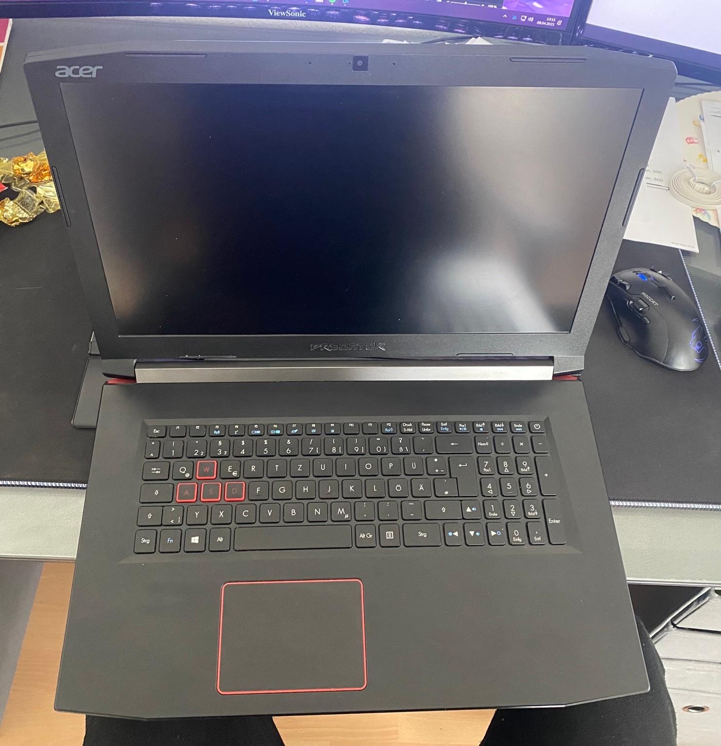 Acer Predator Helios Gaming Notebook In Landau In Der Pfalz