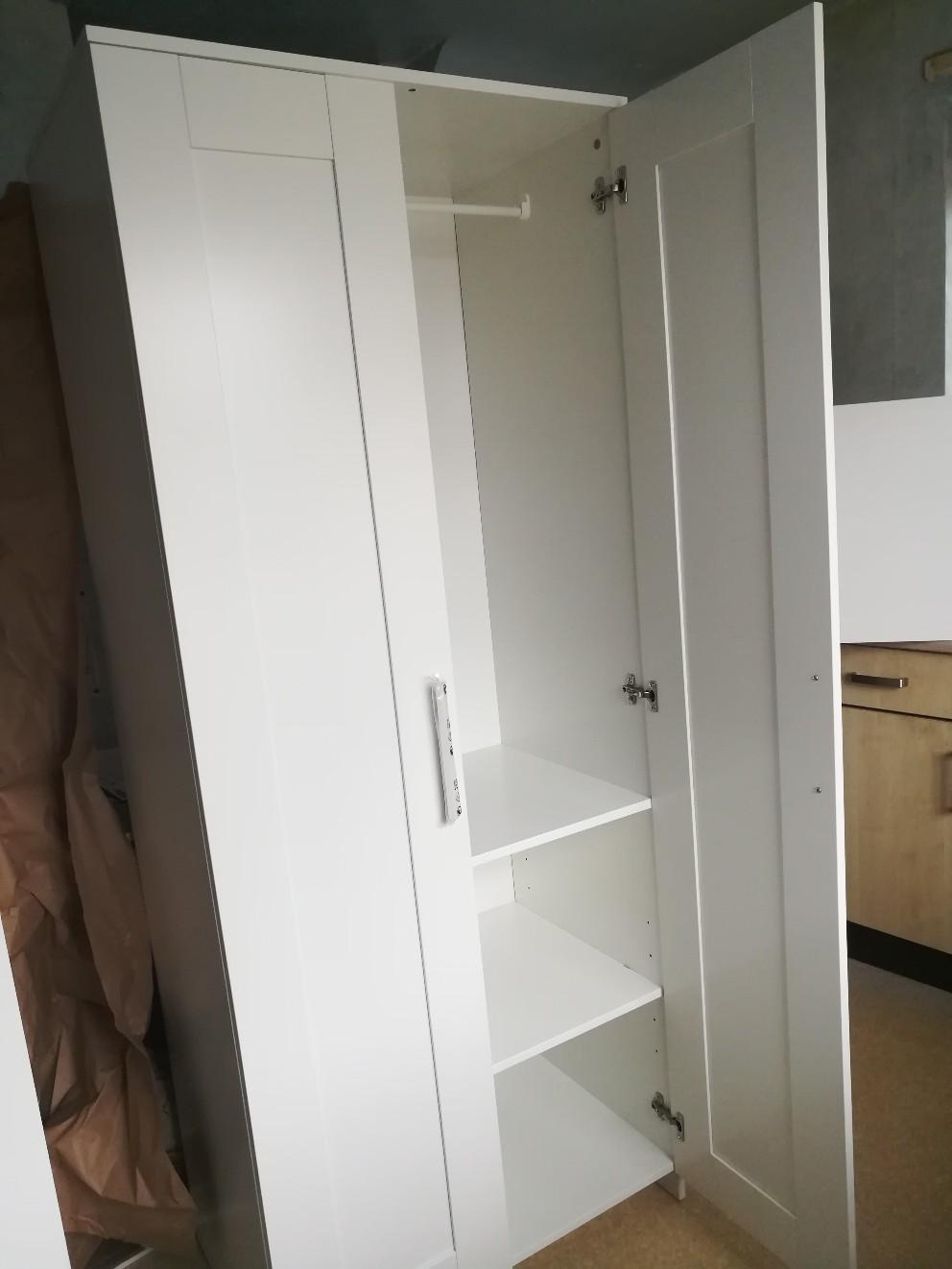 бримнэс шкаф платяной 3 дверный белый 117x190 см