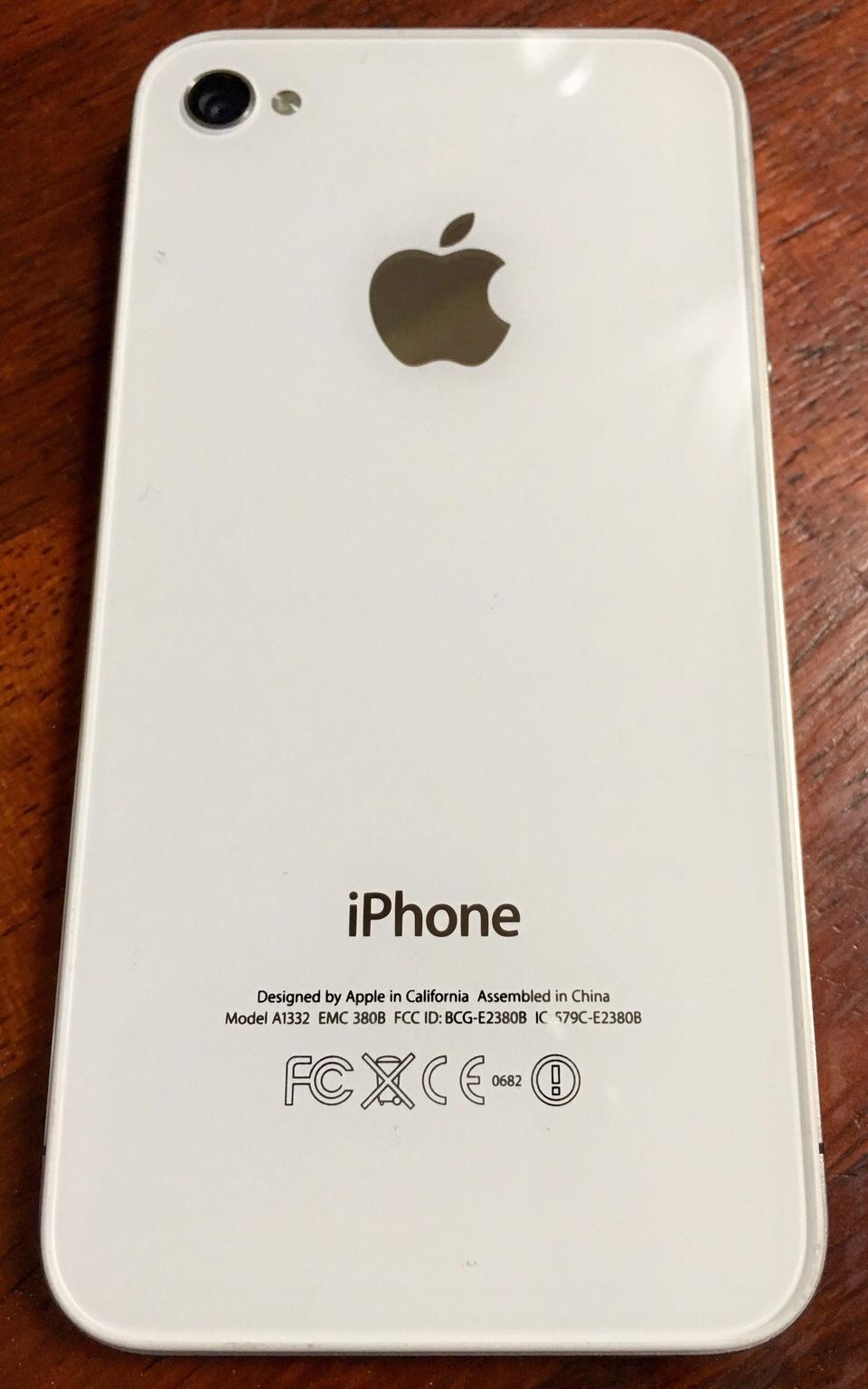 Айфон модель f. Айфон модель f. Самые удачные модели айфонов. Айфон 4 3д модель. Iphone 5 black.