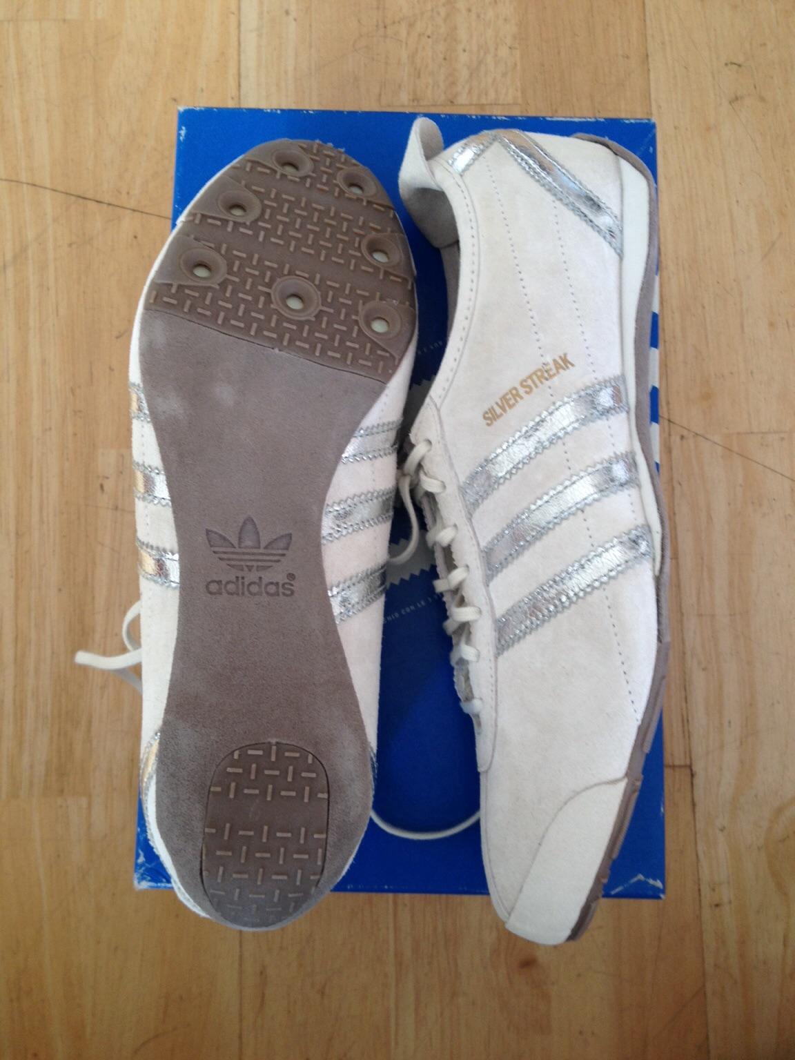 Adidas silver outlet streak