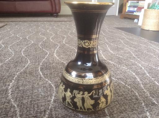 Buy & Sell Conwy Llandudno - Conwy - Photos for Black and Gold vase 23cm