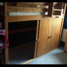 Loft bed with understorage compartments i. e wardrobe rails and a side box.
Length 189cm
Height 119cm
Depth 122cm