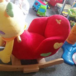 Baby rocker, fantastic clean condition, press a button and it sings rock-a-bye baby