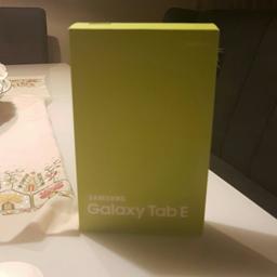 Verkaufe hier ein Galaxy Tab E von Samsung.
Es ist ganz neu und verpackt.
Habe es nur kurz aus der Packung genommen um zu schauen ob es Dellen oder Brüche gibt.
Rechnung ist vorhanden.
Einfach bieten
