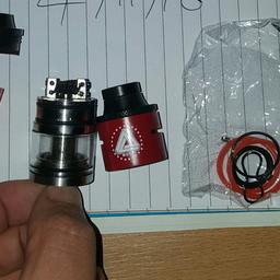 Limitless rdta in excellent condition comes with spare glass n screws velocity style deck. Smok R80 in good condition