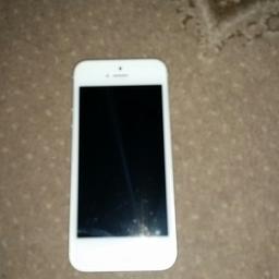 Iphone 5 white not working good condition.
Dont no history.