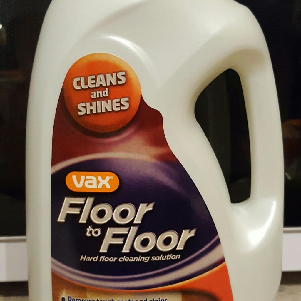 Brand New sealed Vax Floor to Floor Cleaning Solution.
1.42 litres.
Bought New £19.99
£15 (Ono)
From a Pet & Smoke Free Home
Can deliver if Local.
Available.