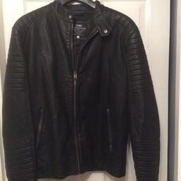 Jack & Jones
Leather Jacket
Worn once
Size Medium