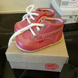 as new unworn.boxed baby kickers 
brought from jelly rolls for £40 but never used.

grab a bargain