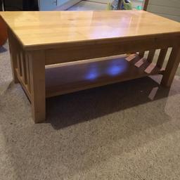 Lovely teak coffee table.
Great deal!

I am only putting it up for sale as I've bought a matching coffee table and T.V. stand.