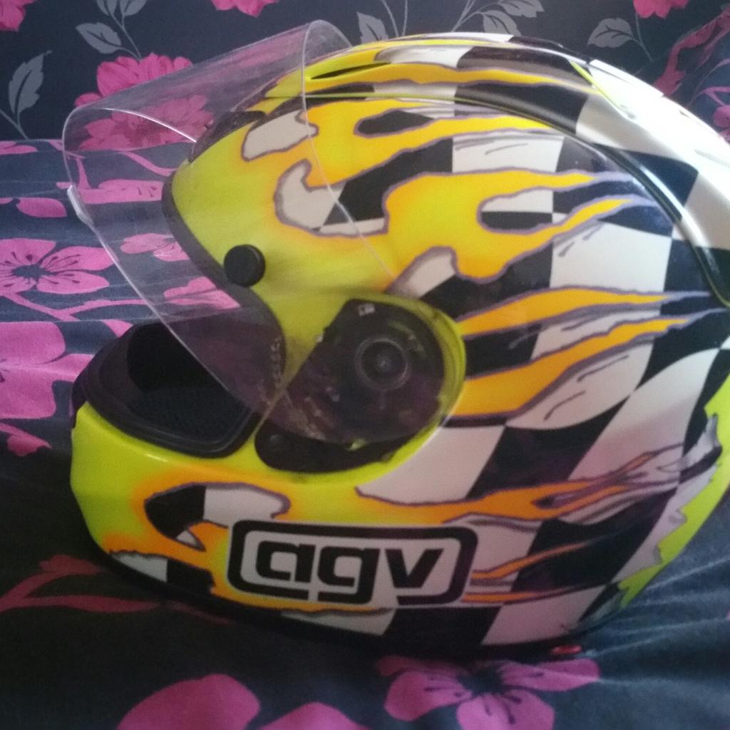 Agv sales v flyer