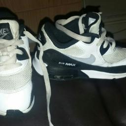 Nike air max trainers size 6.5
Not in box
Pet and smoke free home