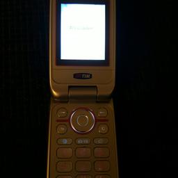 Sony Ericsson Z610i. Offen für alle Netze. Ladekabel, Akku, Datenkabel, Beschreibung und Cd Rom.