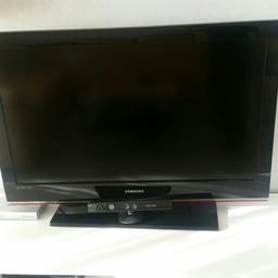 Ich verkaufe ein gebrauchtes HD TV Fernseher .
(43" 110 cm ) SAMSUNG . 
3 Jahre alt.
