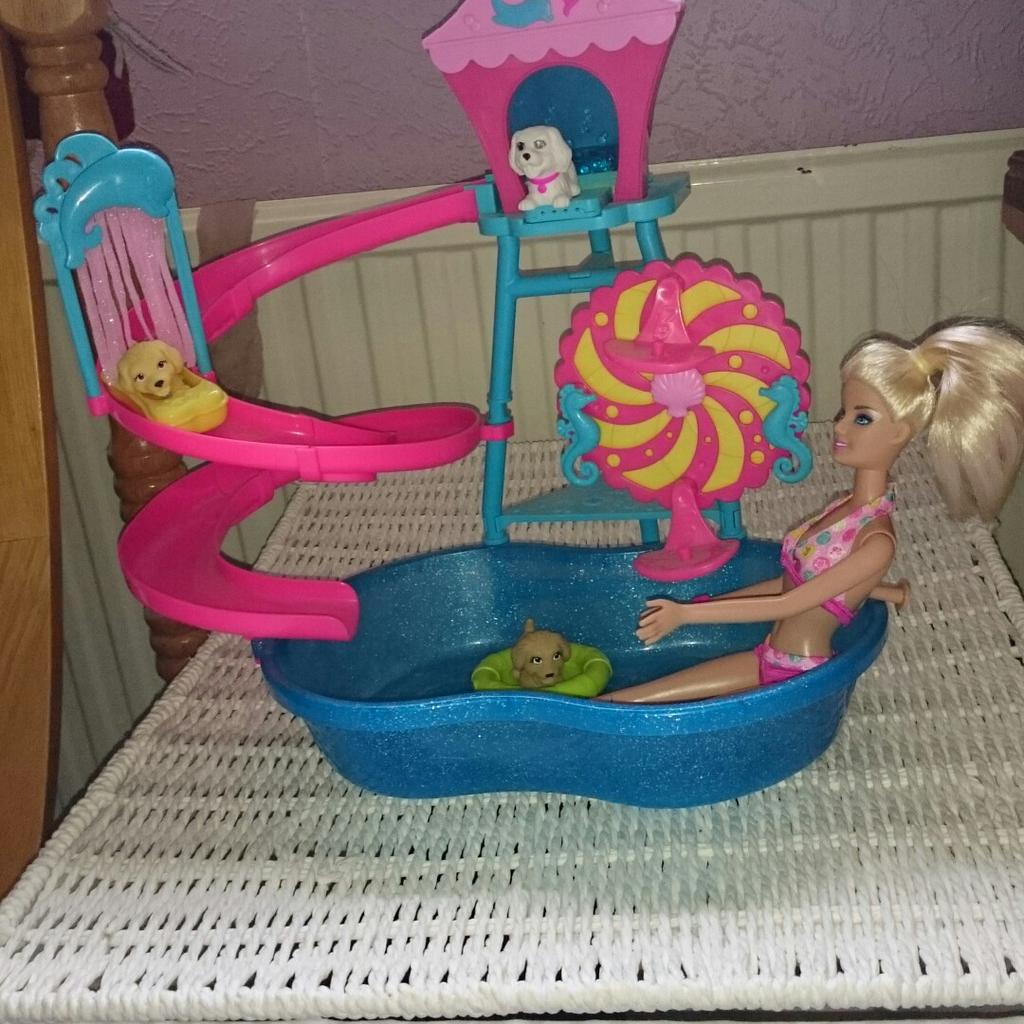 Barbie puppy water park online