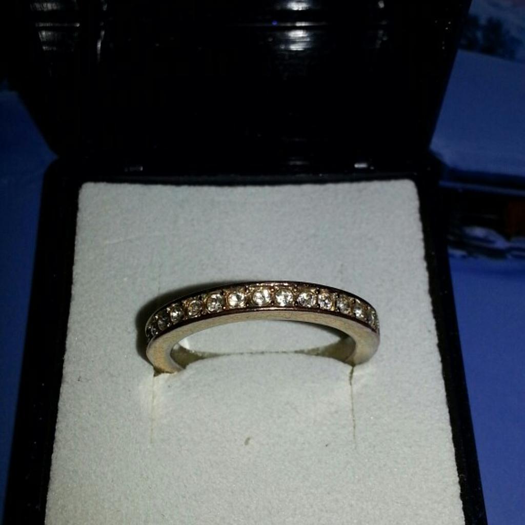 SILBER RING MIT 17 SWAROVSKI KRISTALLEN 925 in 6336 Langkampfen für 11,69 € zum Verkauf Shpock DE