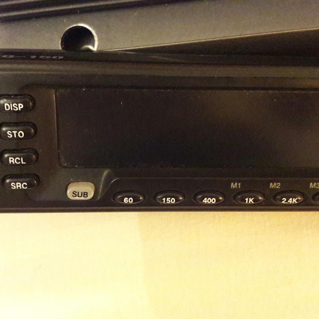 Car HiFi Equalizer + Verstärker + Kabel in 3571 Tautendorf für 50,00