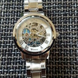 GEWINNER Goldene Uhren Männer Skeleton Mechanische Uhr Edelstahl Top Marken Luxus Mann Uhr Montre Homme Armbanduhr.
Versandkosten trägt der Käufer. 
Keine Garantie. 
Keine Rücknahme. 
Schnelle Versand.