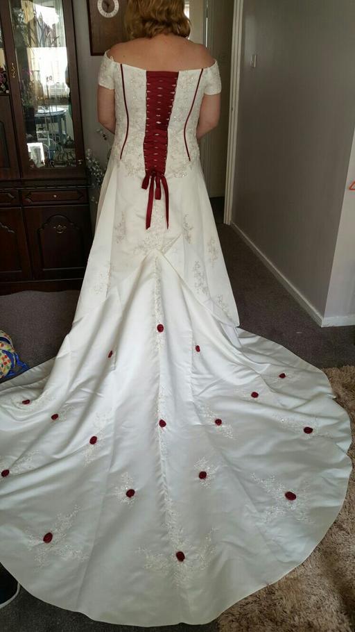 Buy & Sell Merseyside Wirral - Photos for Ivory and burgundy wedding dress