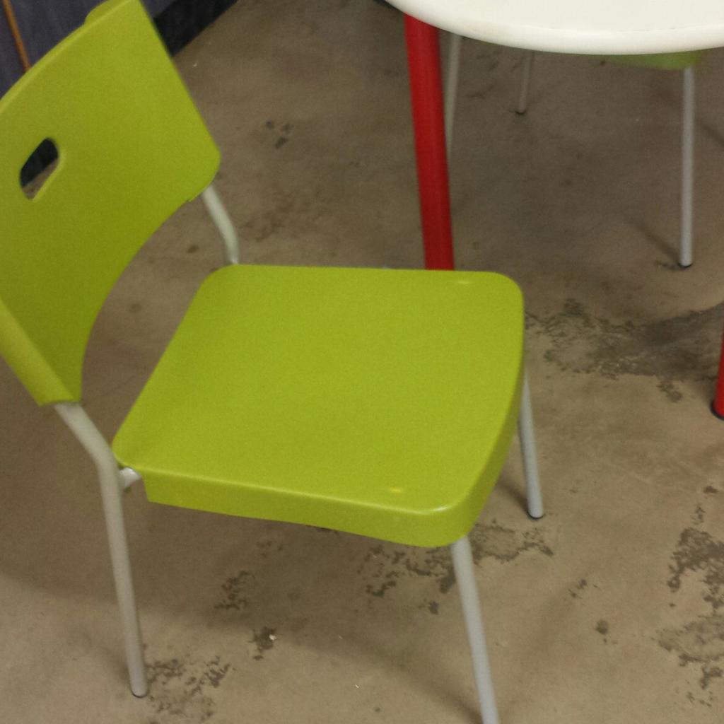 Stühle ikea 4 stück 15Euro in 46399 Bocholt für 15,00 € zum Verkauf