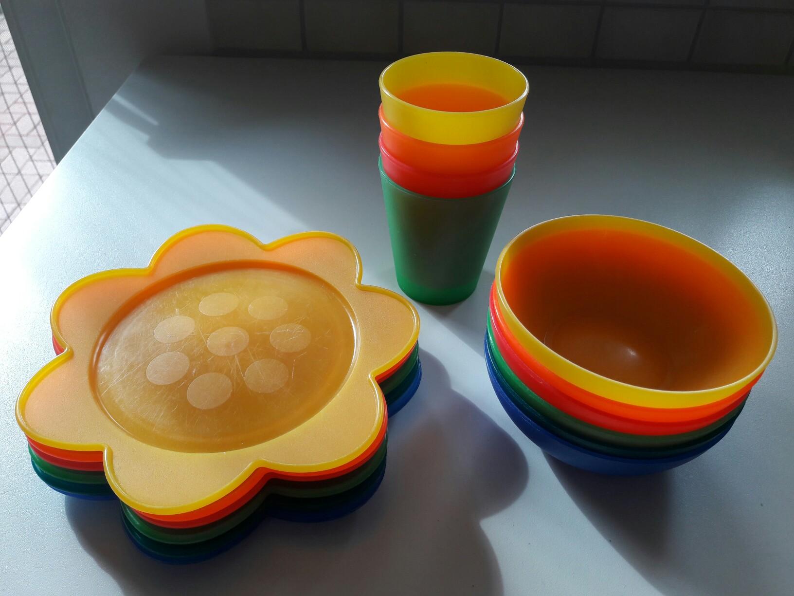 IKEA Plastikgeschirr für Kinder in 33178 Borchen für 10,00 € zum Verkauf