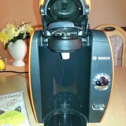 zu verkaufen eine Gebrauchte aber voll funktionsfähige TASSIMO Kaffeemaschine
siehe Bilder.