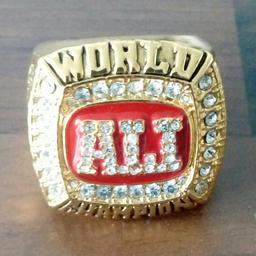 Muhammad Ali Heavyweight Champion Ring commemorating 3 times being the champion 1964 sonny liston
1974 george foreman
1978 leon spinks
Rare memorabilia
This is a lovely heavy costume jewelery ring