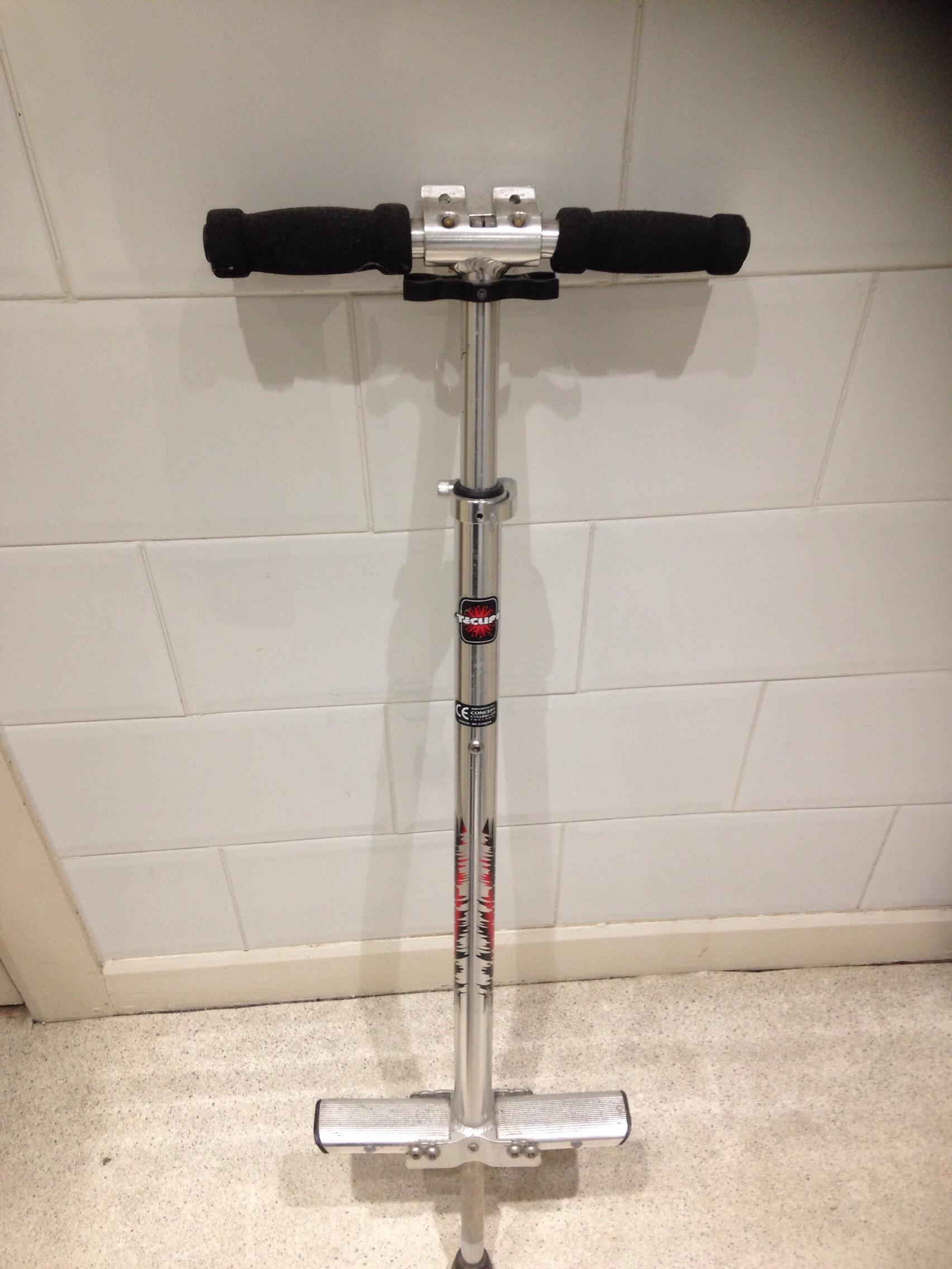 Teclife heavy duty pogo stick in CH2 Chester für 9,00 £ zum Verkauf