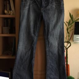 Verkaufe von EDC Damen Jeans in Größe 40!short