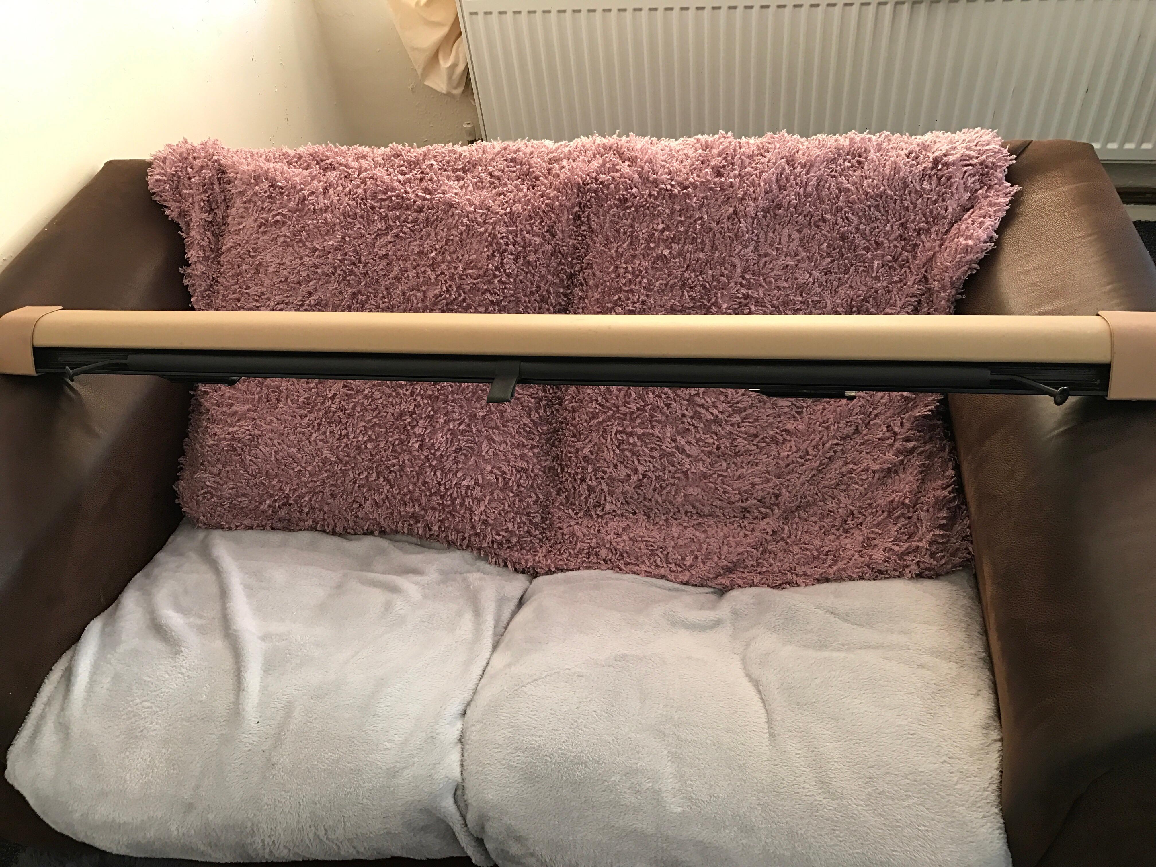 Range Rover vogue parcel shelf and dog guard. in LE12 Shepshed für £ 250,00 zum Verkauf Shpock AT