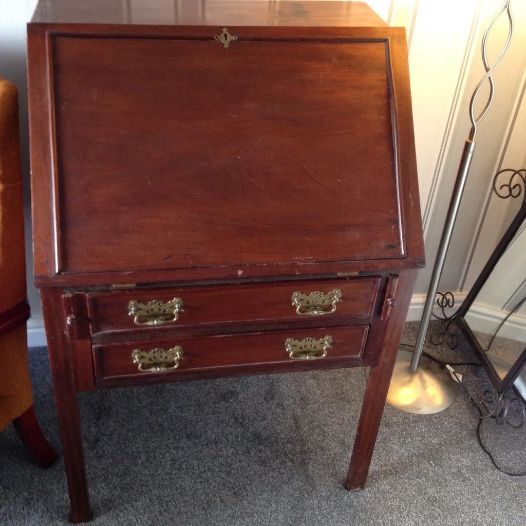 Edwardian style writing bureau large leaf in PL12 Saltash für 20,00 £ zum Verkauf Shpock DE