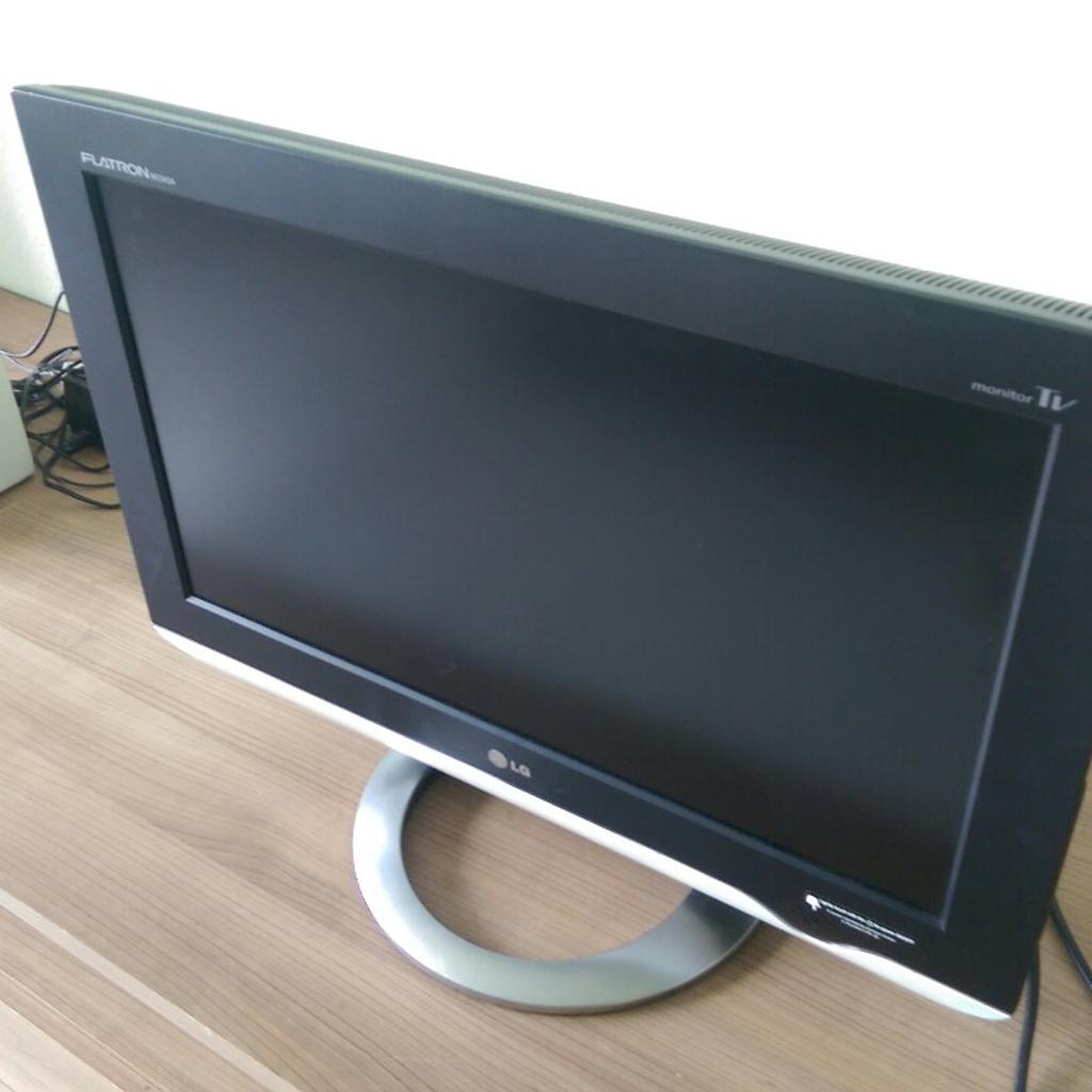 lg-pc-monitor-und-tv-in-44801-bochum-f-r-50-00-zum-verkauf-shpock-at