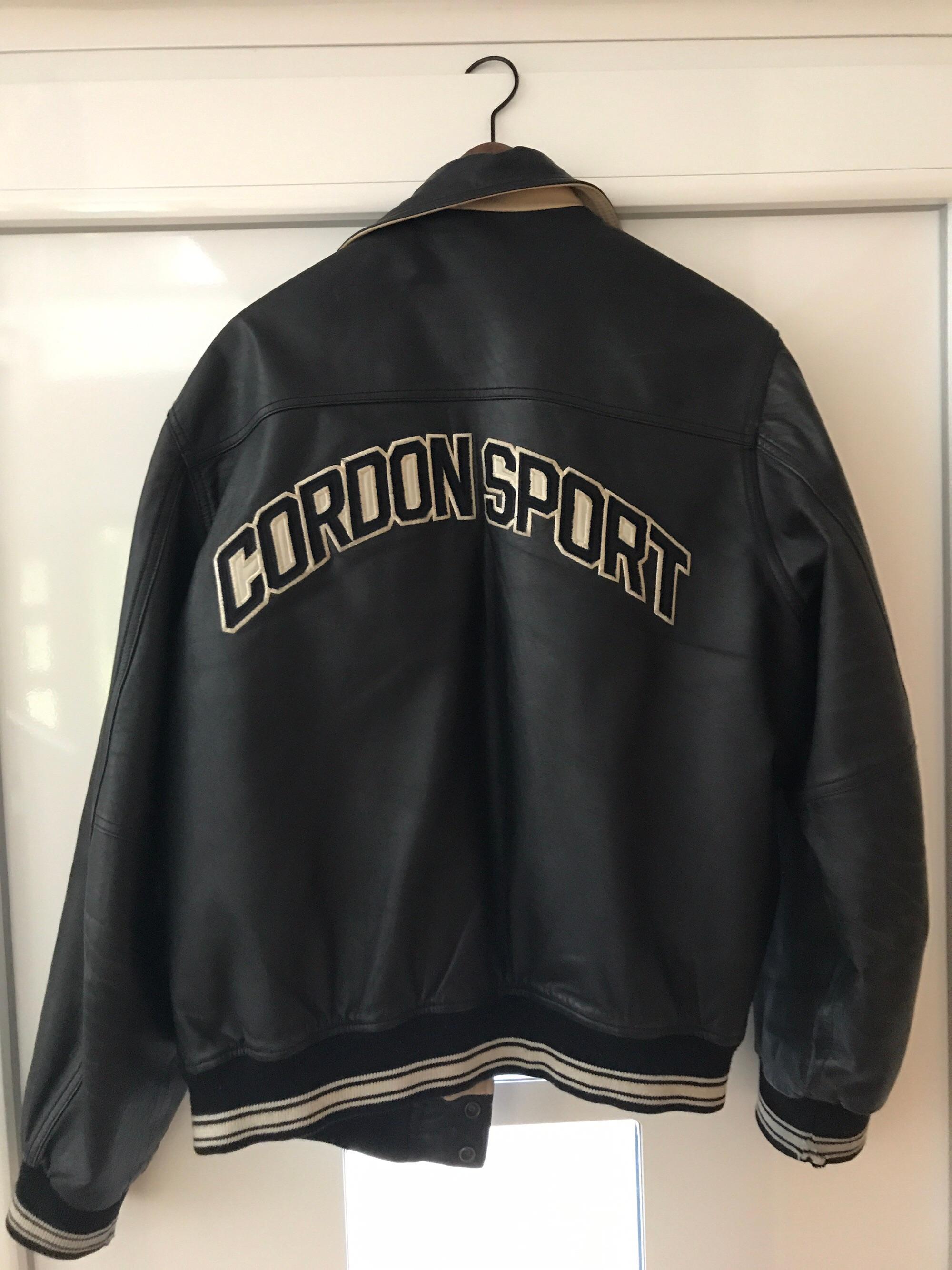 Cordon Sport Jacke Bushido in 2213 Bockfließ für 100,00 € zum Verkauf Shpock DE