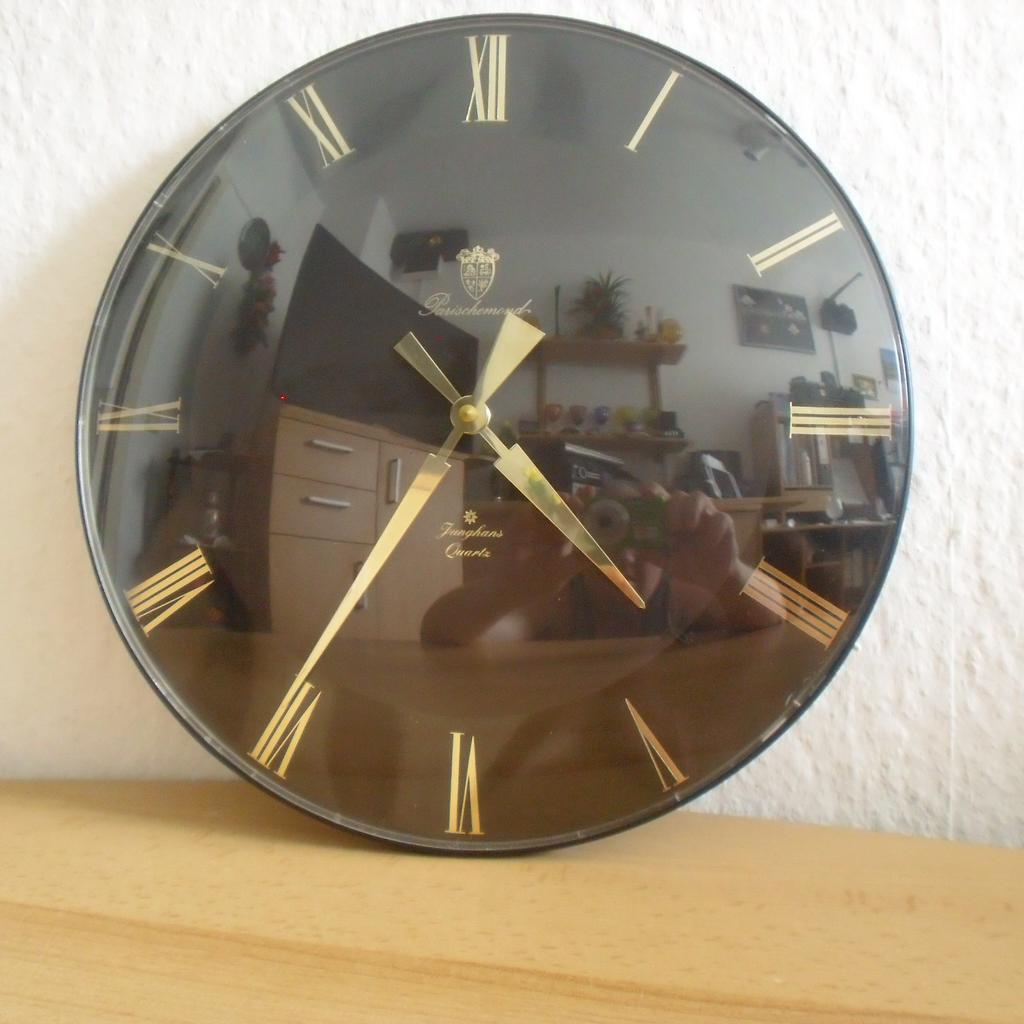 JUNGHANS PARISCHEMOND Quartz W737 Wall Clock in 76337 Waldbronn