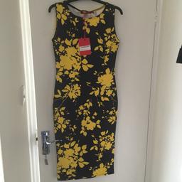Never been worn brand new boohoo dress as bought wrong size,size 12. Paid £22