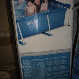Intex Swimming Pool Neu zu verkaufen Beschreibung siehe Bilder Preis 100 vhb