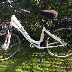 Verkaufe wegen "Doppelkauf" (eines gekauft, das zwei zum Geburtstag bekommen) ein E-Bike der Marke Fischer!

Das E-Bike wurde im März gekauft und ist ganz neu!

Bei Interesse freue ich mich über deine Nachricht!