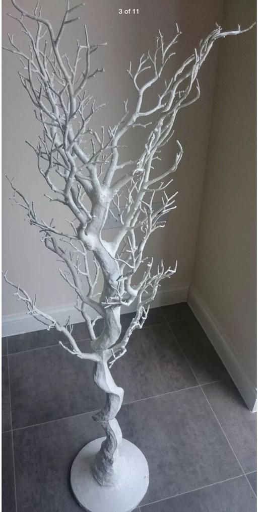 Buy & Sell Edgware Barnet - Photos for 120CM MANZANTINA Tree Wedding Table