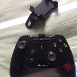 Mad catz controller for the iPhone... Bluetooth connectivity.