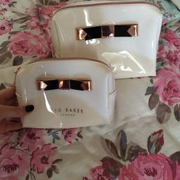 X2 Make up bags Small & Medium -Ted Baker

Never used, excellent condition.

Comes from smoke and pet free home