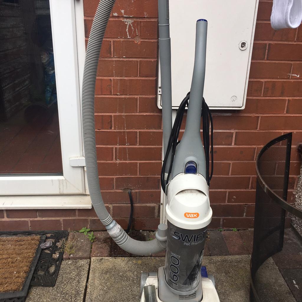 Vax Swift 1600 Upright Vacuum Cleaner in S5 Sheffield für 10,00 £ zum Verkauf Shpock DE