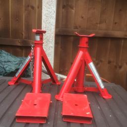 Axle stands in good condition