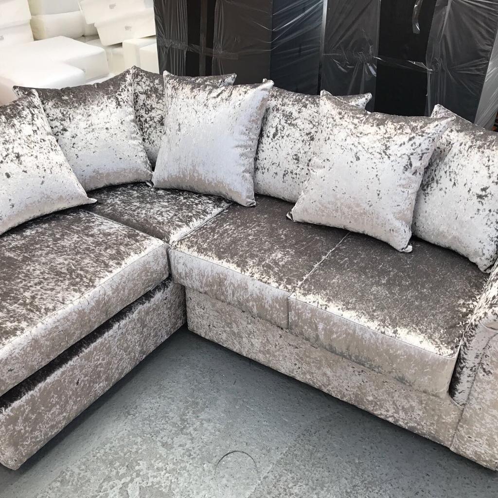 Crushed velvet corner sofa in S65 Rotherham für £ 400,00 zum Verkauf