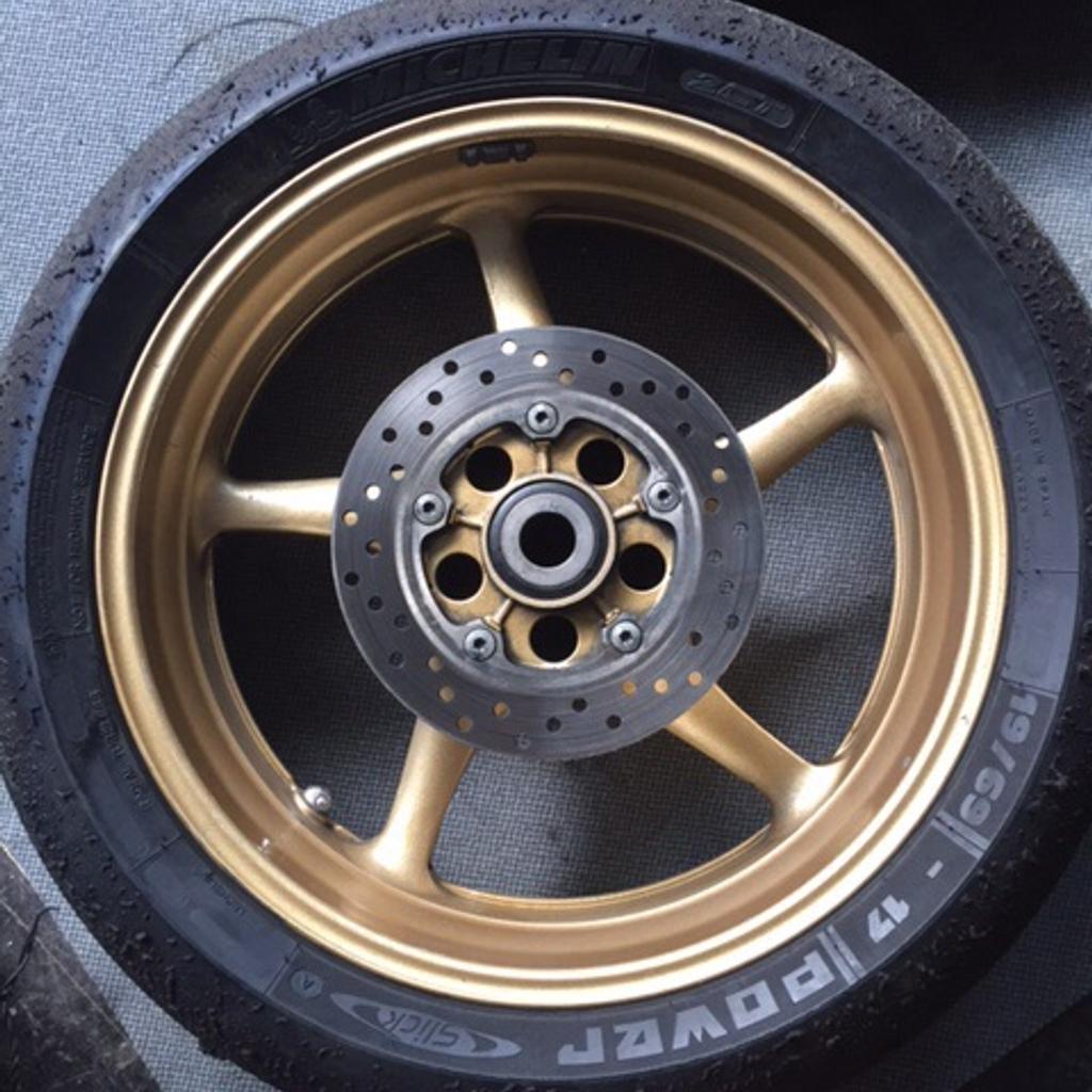 Yamaha R6 Rj11 Felgensatz gold in 5500 Bischofshofen für 650,00 € zum ...