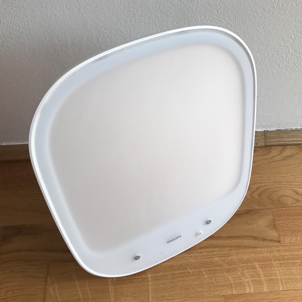 Philips Tageslichtlampe 10.000 Lux in 6020 Innsbruck for €80.00 for sale