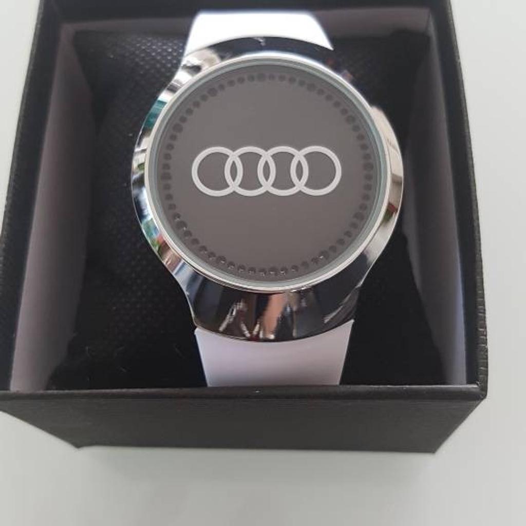 Herren Audi LED Uhr mit Silicon Armband. NEU in 67657 Kaiserslautern für  35,00 € zum Verkauf
