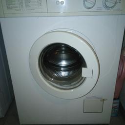 Waschmaschine Privileg ca. 10 Jahre alt guter Zustand voll funktionsfähig ohne probleme wegen Neuanschaffung zu verkaufen.VBS