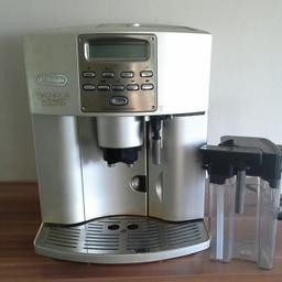 Delonghi Magnifica automatic Cappuccino
Maschine
Leider ist die Milchschdüse defekt sonst ok 4 Jahre alt