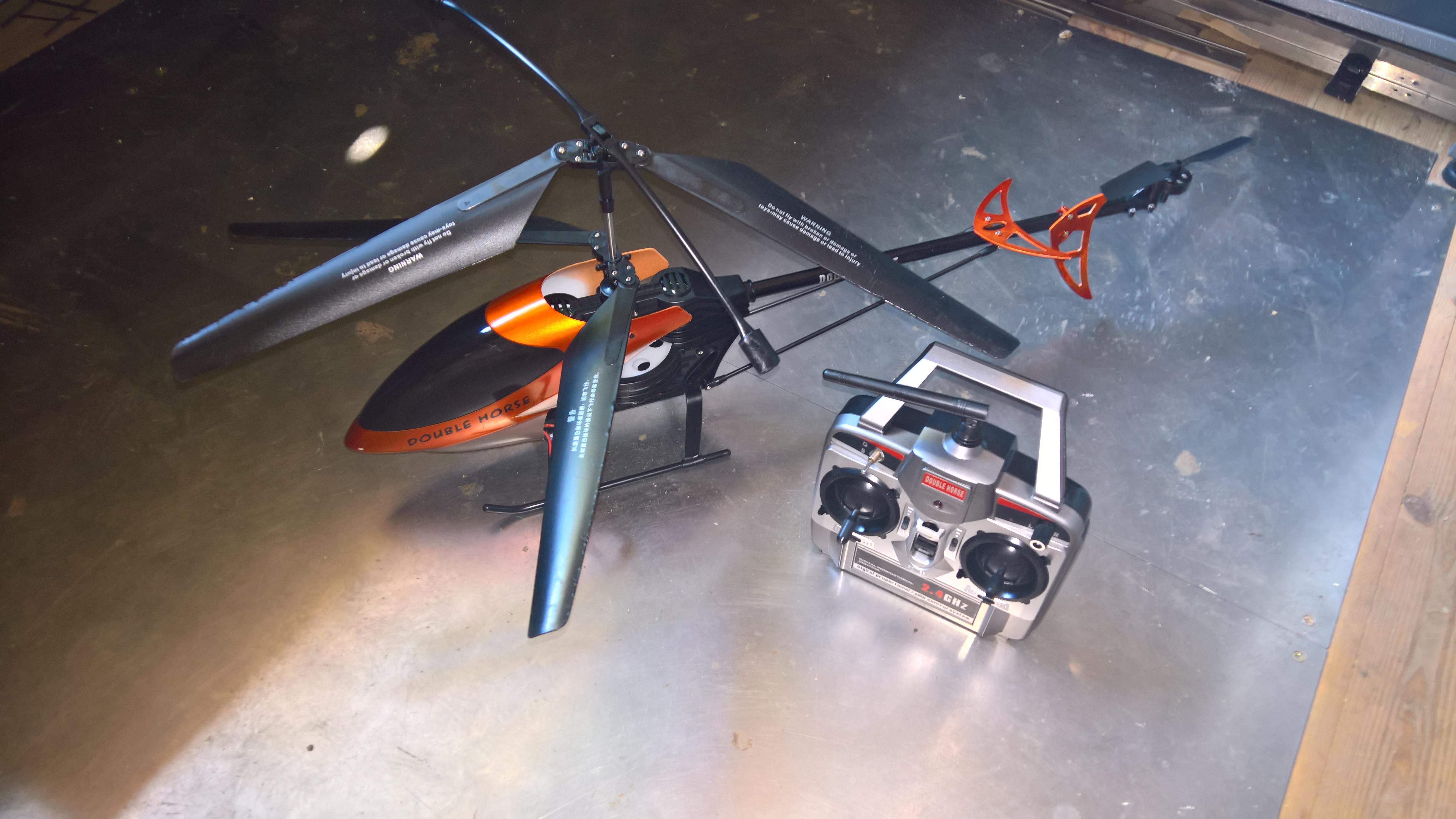 XXL RC 2,4 Ghz Hubschrauber Volcanoes in 8430 Wagna für 35,00 € zum